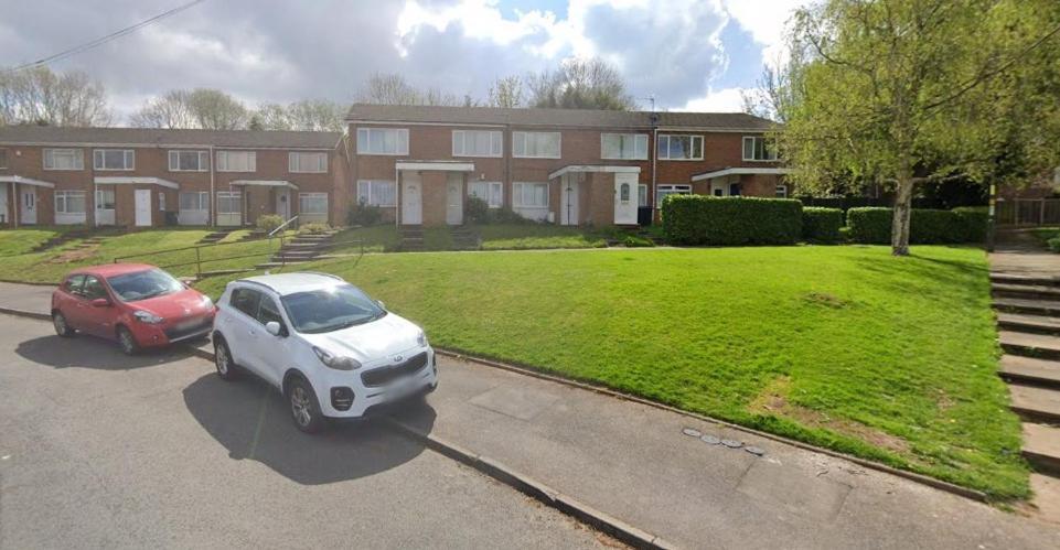The Hillside Apartment - King'S Norton Birmingham Exterior photo